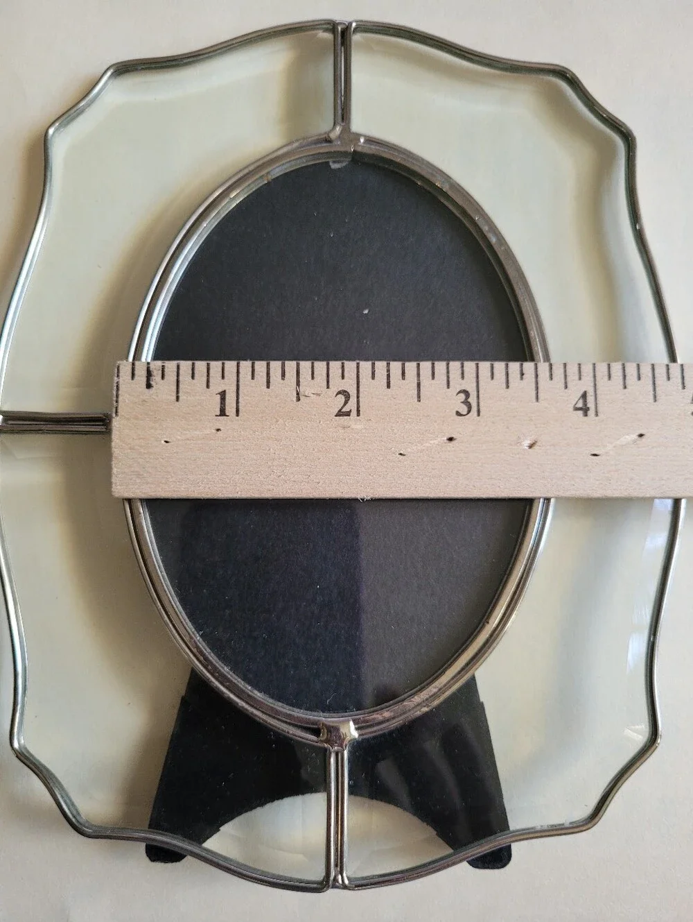 Vintage Stained Glass Picture Frame Oval Wall Decor Elegant Clear & Silver